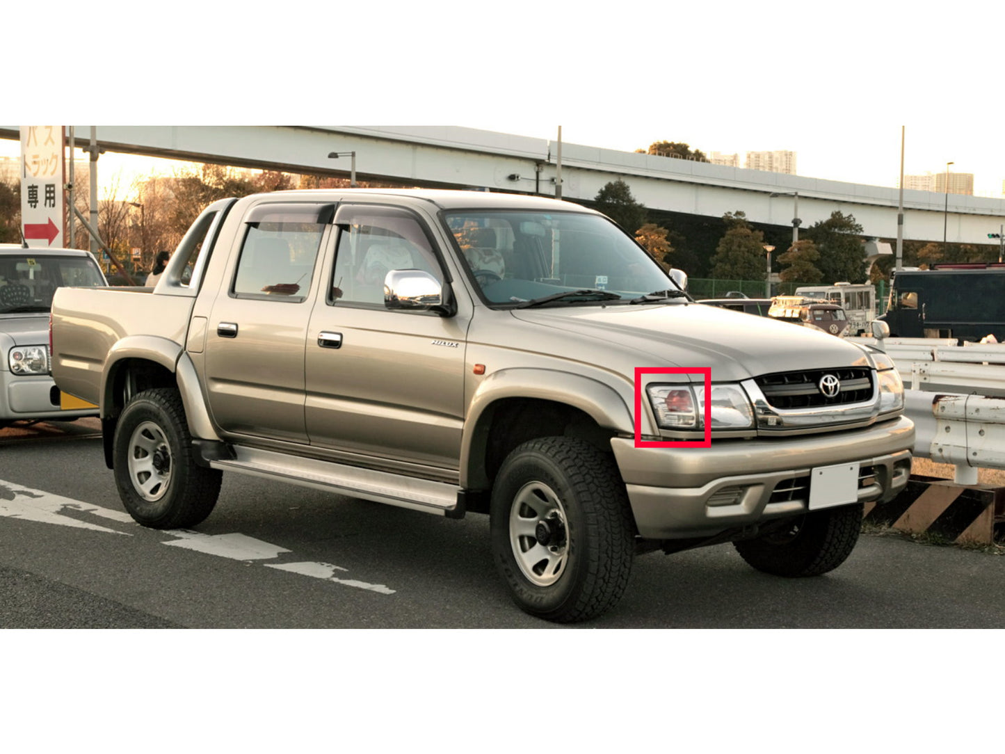CrazyTheGod HILUX N140/N150/N160/N170 Sixth generation 2001-2005 Pickup 2D/4D Clear CORNER LIGHT for TOYOTA