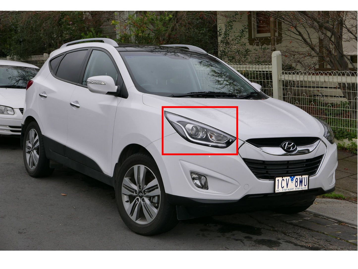 CrazyTheGod Tucson LM Second generation 2009-2015 SUV 5D CCFL Projector LED Bar Headlight Headlamp Chrome for HYUNDAI LHD