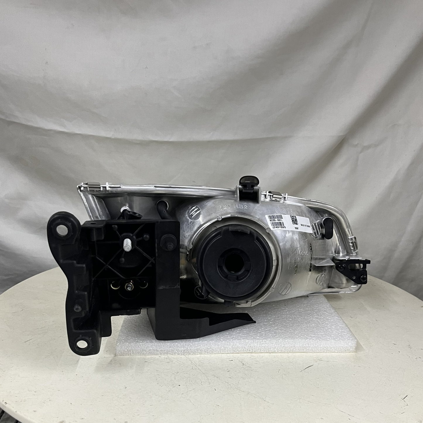 CrazyTheGod 626 Seventh generation 2000-2002 Pre-Facelift Sedan 4D OE Headlight Headlamp Clear US for MAZDA LHD