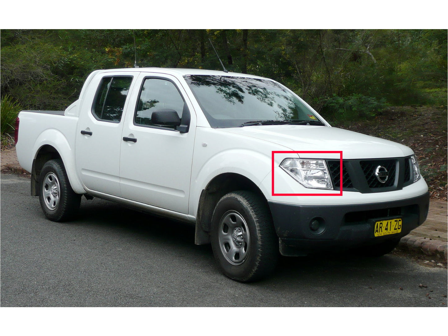 CrazyTheGod FRONTIRE NAVARA D40 Second generation 2005-2010 PRE-FACELIFT Truck 2D/4D LED Halo Projector Headlight Headlamp Black for NISSAN LHD