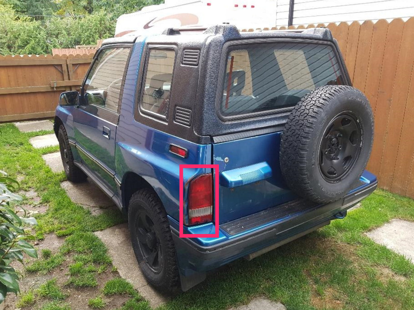 CrazyTheGod Sunrunner thế hệ đầu tiên 1988-1998 SUV 3D/5D Đèn hậu trong suốt màu đen cho Asuna