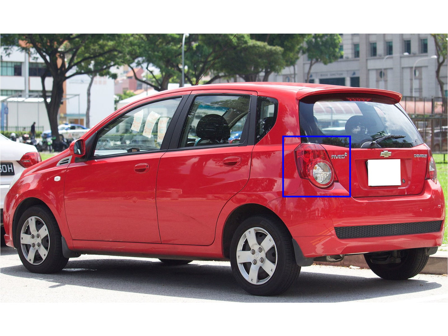 CrazyTheGod Aveo T250 thế hệ đầu tiên 2009-2011 FACELIFT Hatchback 3D/5D Đèn hậu trong suốt màu đỏ cho CHEVROLET CHEVY