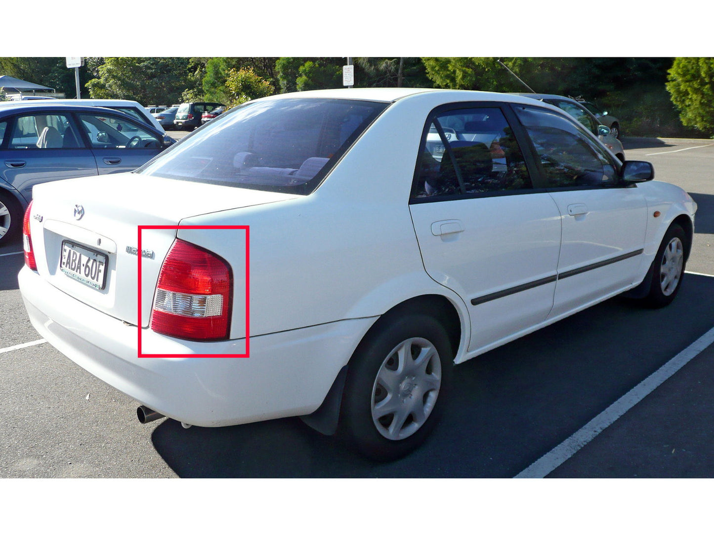 CrazyTheGod Protege BJ Thế hệ thứ tám 1998-2004 Sedan 4D Đèn hậu trong suốt màu đỏ/trắng V4 cho MAZDA
