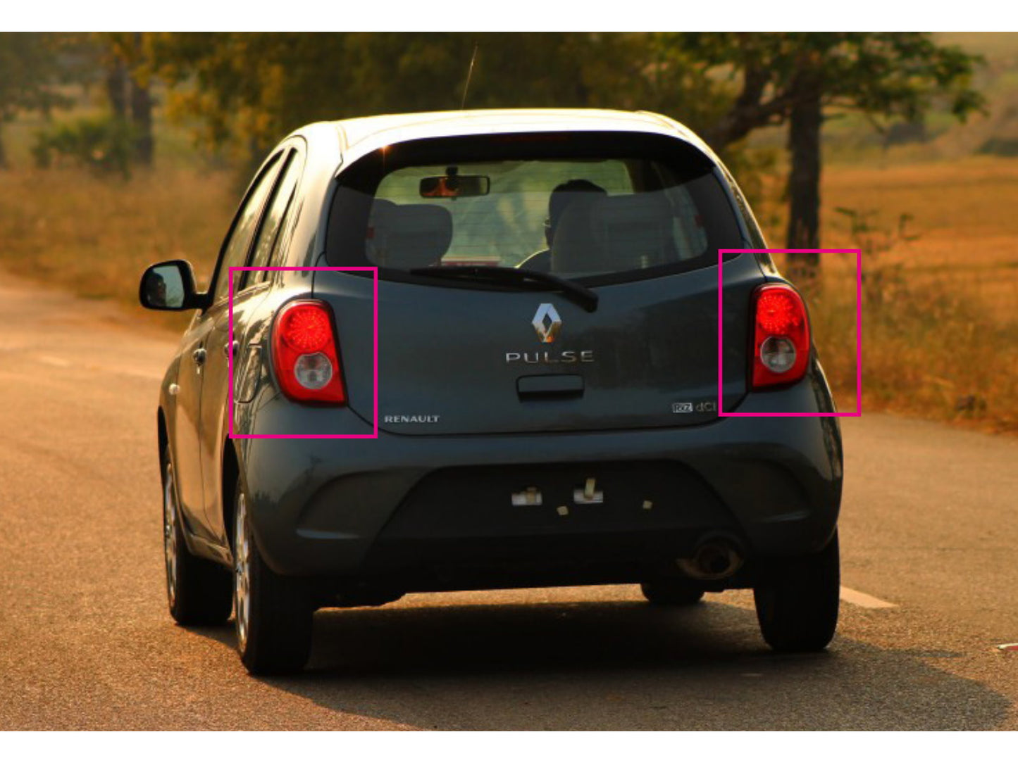 CrazyTheGod Pulse ไฟท้ายแบบ Hatchback 5D LED สีแดง/ขาว รุ่นที่สี่ ปี 2010-ปัจจุบัน สำหรับ RENAULT