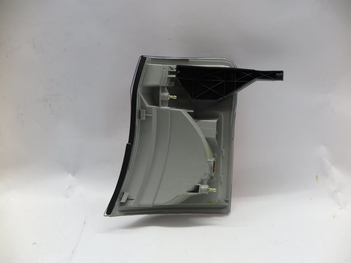 CrazyTheGod Como E25 First generation 2005-2012 FACELIFT VAN 3D/4D Crystal CORNER LIGHT for ISUZU