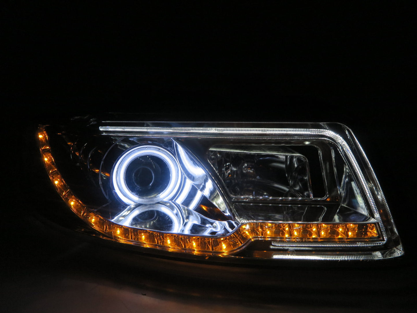 CrazyTheGod A4/S4 B6 8E 2001-2005 4D/5D CCFL Projector R8Look Headlight Headlamp Chrome for AUDI LHD