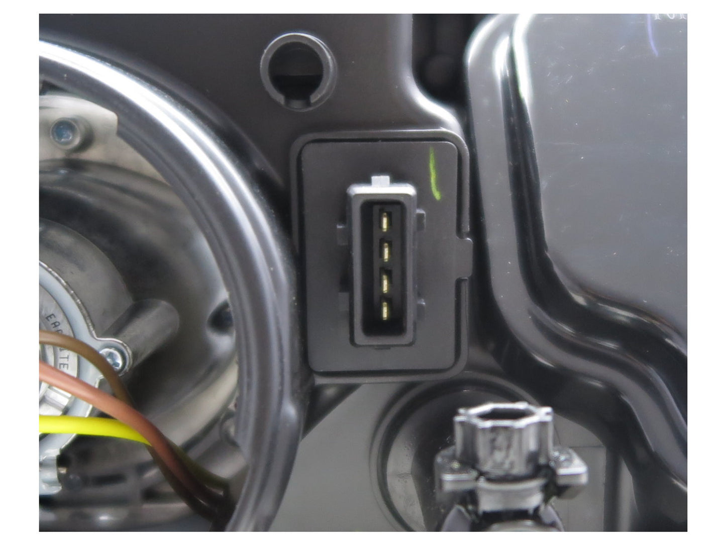 CrazyTheGod S70 1996-2000 Sedan 4D Guide LED Angel-Eye Projector W/ Corner Lamp Headlight Headlamp Black for VOLVO RHD