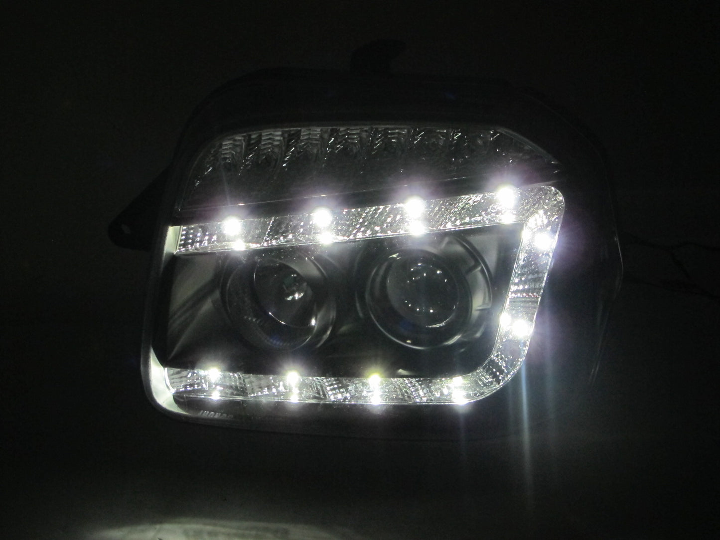 CrazyTheGod Jimny 1998-2018 SUV 2D Projector LED R8Look ไฟหน้าสีดำสำหรับ CHEVROLET CHEVY RHD