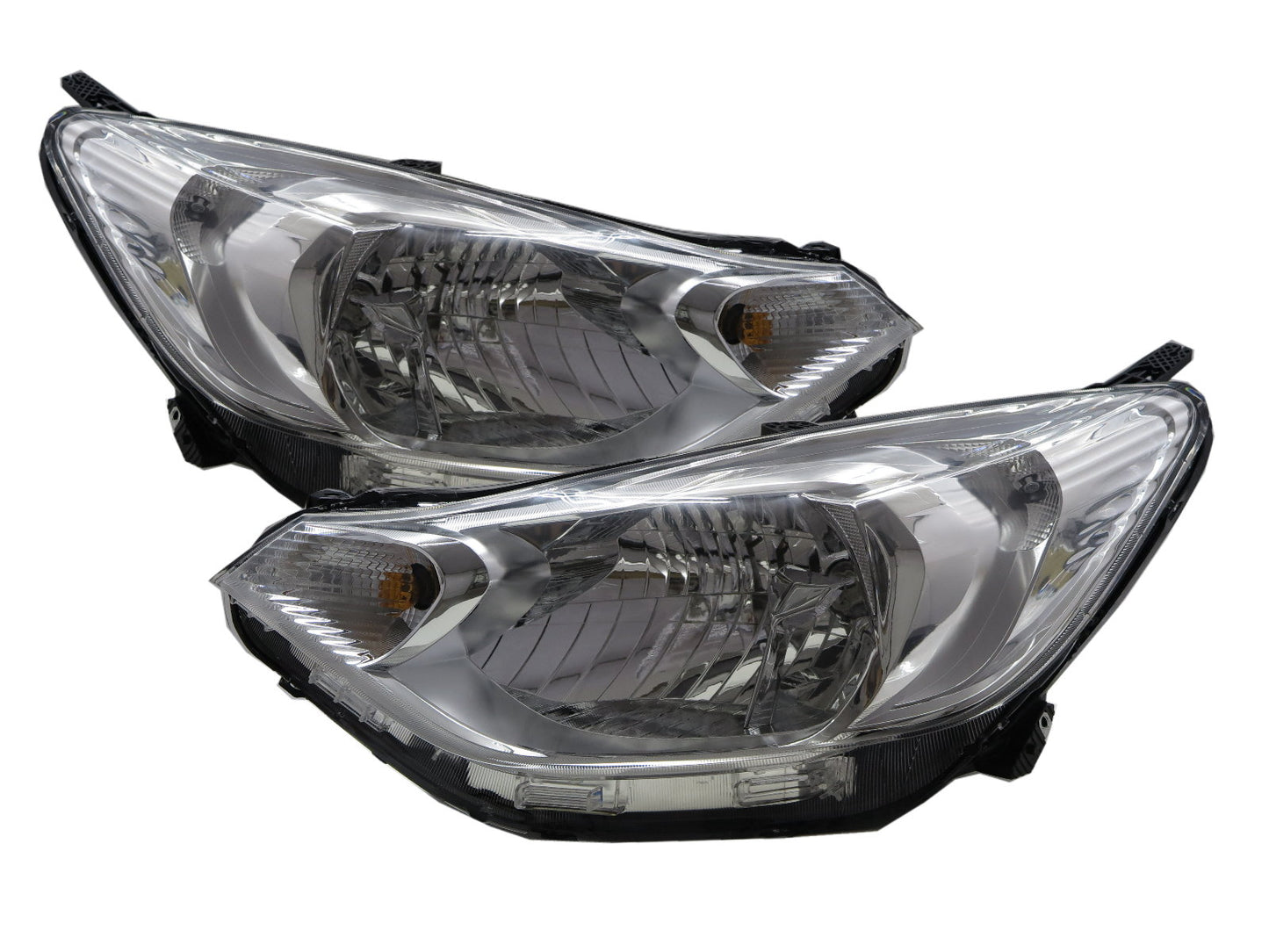 CrazyTheGod Sail Third generation 2015-present Sedan 4D Clear Headlight Headlamp Chrome for CHEVROLET CHEVY LHD