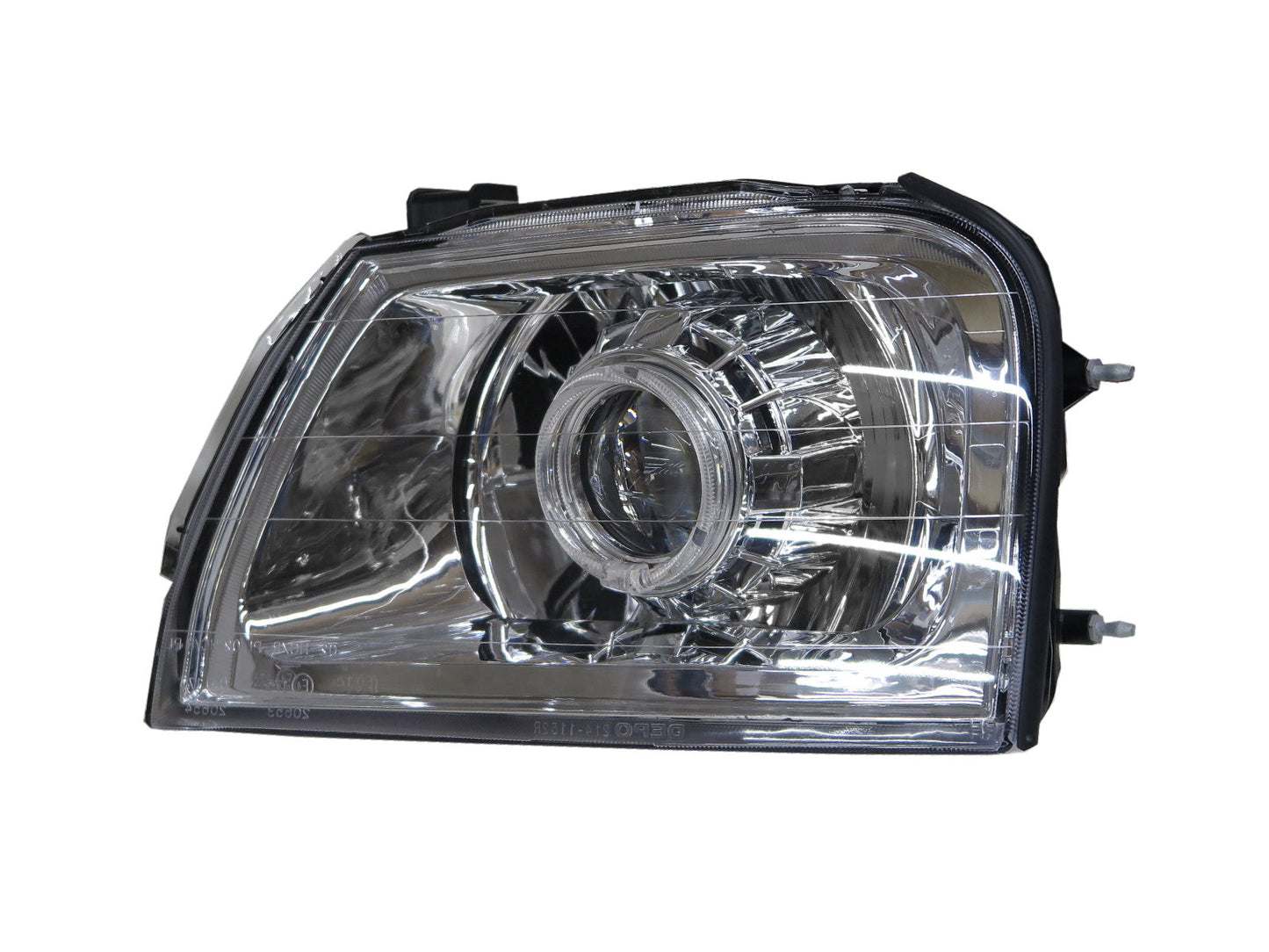 CrazyTheGod L200 ไฟหน้าแบบโปรเจคเตอร์ LED Angel-Eye HID สำหรับ Mitsubishi LHD รุ่นแรก ปี 1996-2001 สำหรับรถบรรทุก/รถกระบะ 2D/4D/5D Guide สีโครเมียม