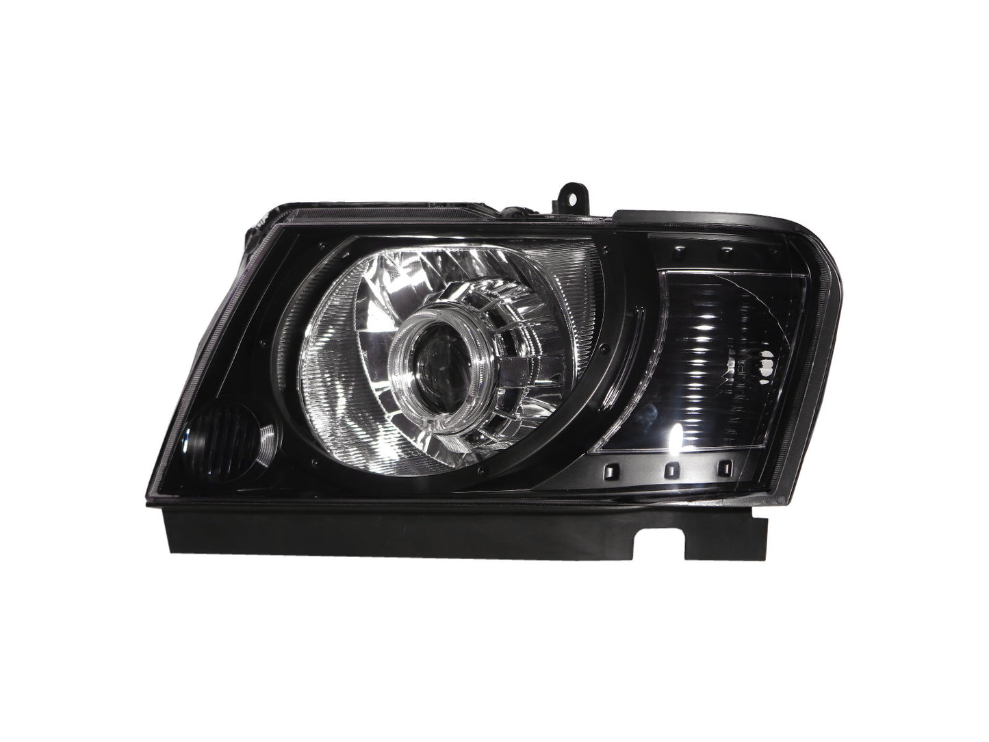 CrazyTheGod Patrol GU4 Y61 Fifth generation 2004-present SUV 5D Guide LED Angel-Eye Projector Headlight Headlamp Black for NISSAN RHD