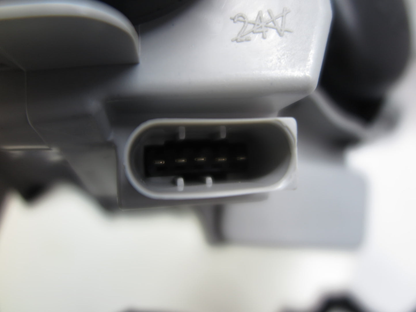 CrazyTheGod fortwo First generation 2004-2006 Facelift Hatchback 3D Clear Headlight Headlamp W/ Motor Chrome for Smart LHD