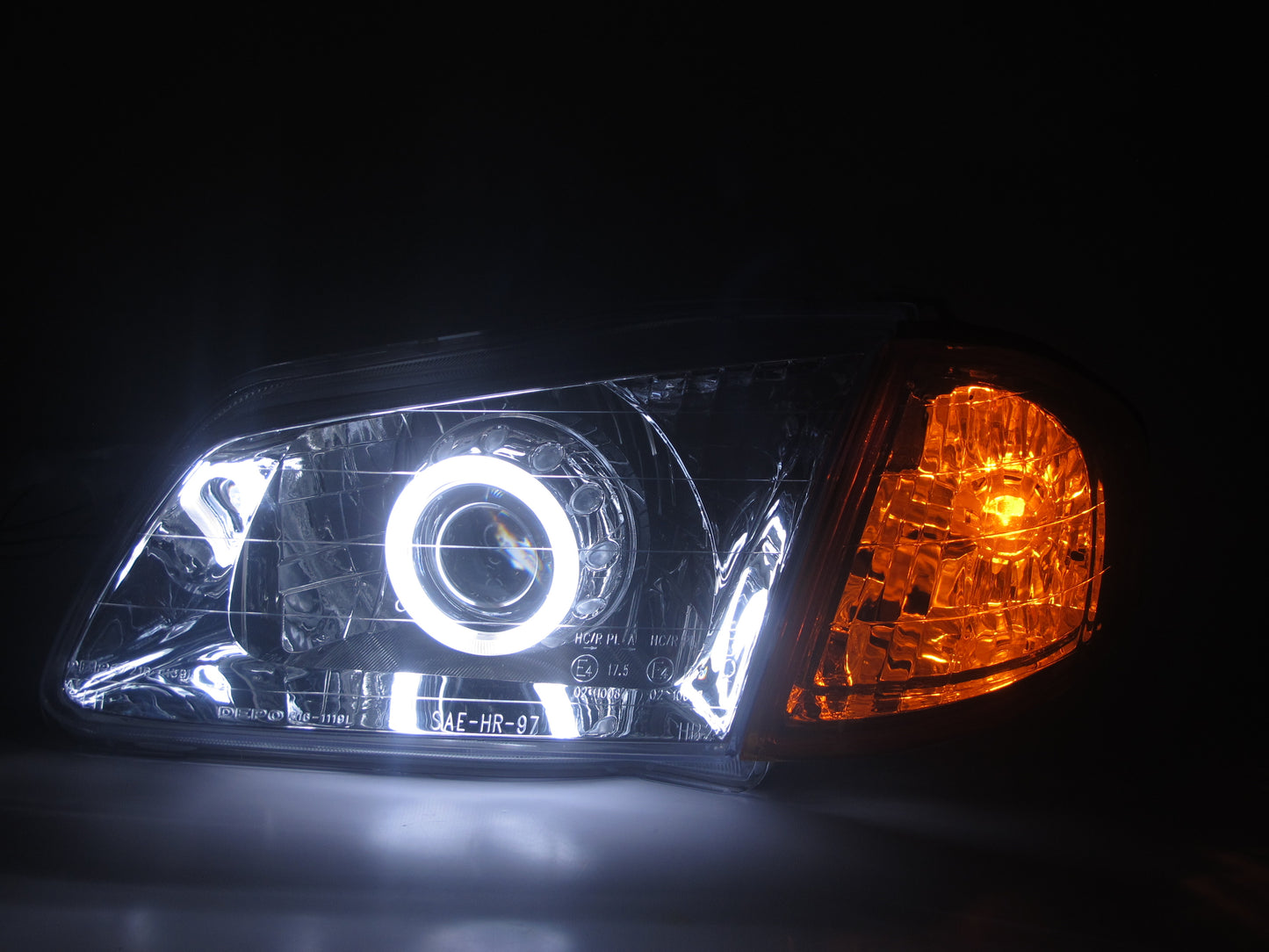 CrazyTheGod Tierra BJ ไฟหน้าแบบ HID Bi-Projector โครเมียม V2 สำหรับ FORD RHD รุ่นที่แปด ปี 1998-2000 รุ่นก่อนปรับโฉม ซีดาน/สเตชันแวกอน 4D/5D CCFL รุ่นปี 2000