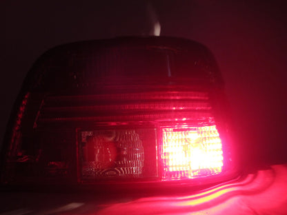 CrazyTheGod E39 PRE-FACELIFT 5-SERIES SEDAN 1995-2000 LED Tail Rear Light Lamp V1 RED/CLEAR for BMW