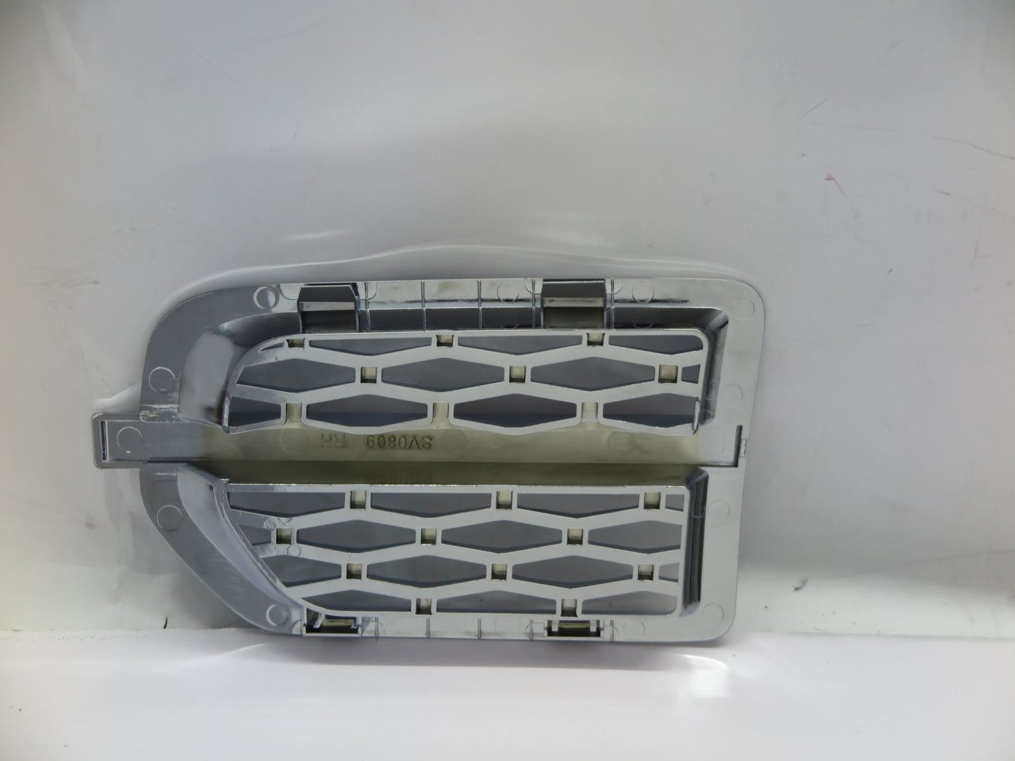 CrazyTheGod Discovery3 LR3 2005-2009 Honeycomb Mesh Side Fender Vent Grille CHROME for Land Rover